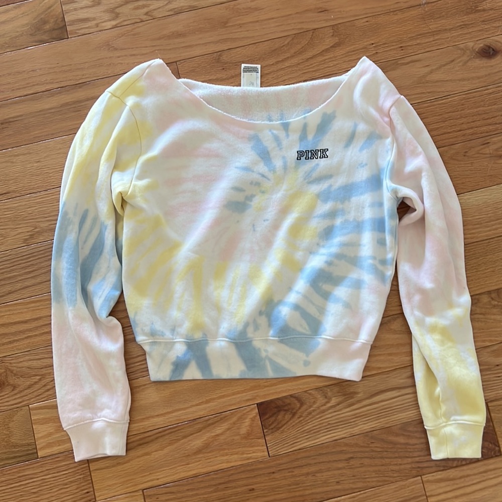 VS Pink Sweatshirt